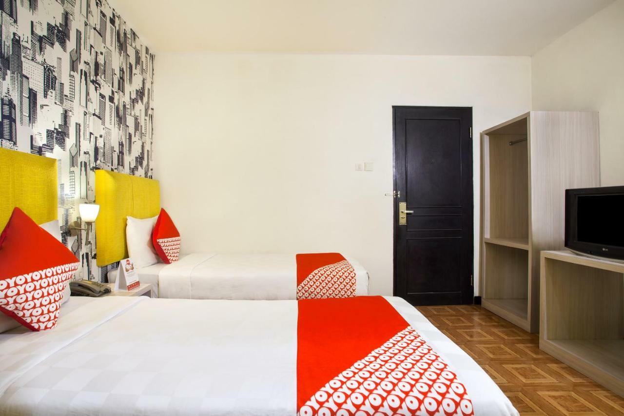 Oyo 119 Belvena Hotel Jakarta Exterior photo